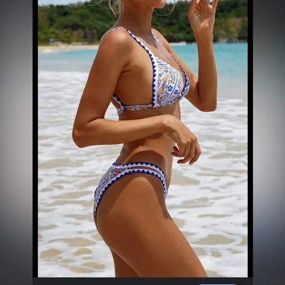 🆕 Jimmi Swim Blue unique sexy print TRIANGLE HIGH CUT MOSAIC BIKINI SET NWT S - Picture 3 of 15